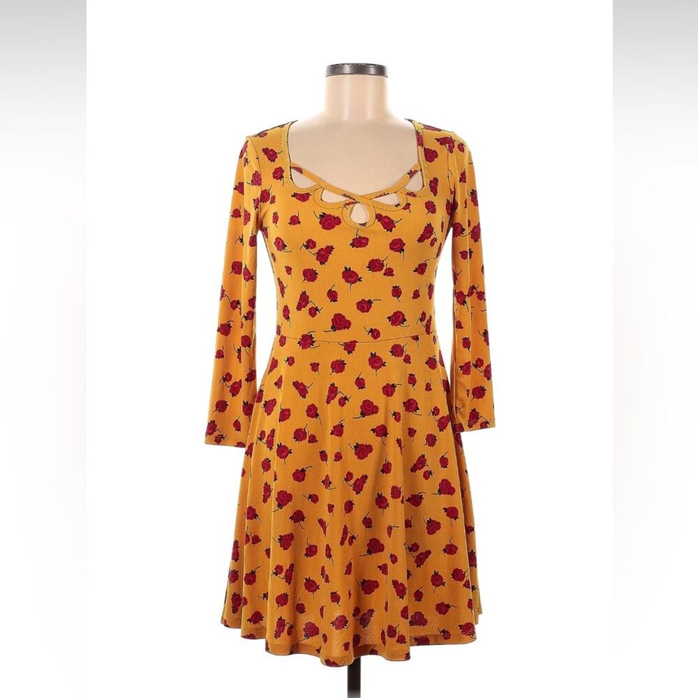 Seriously Soft AERO‎ mustard and roses long sleeved skater dress, size med